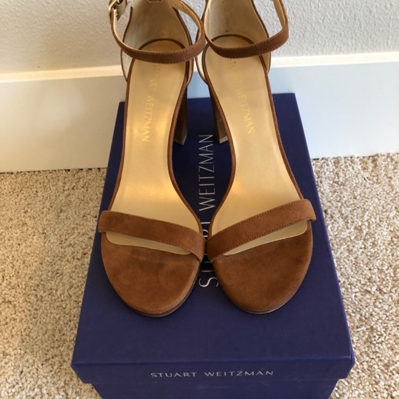 STUART WEITZMAN HEELS - Picture 10 of 15